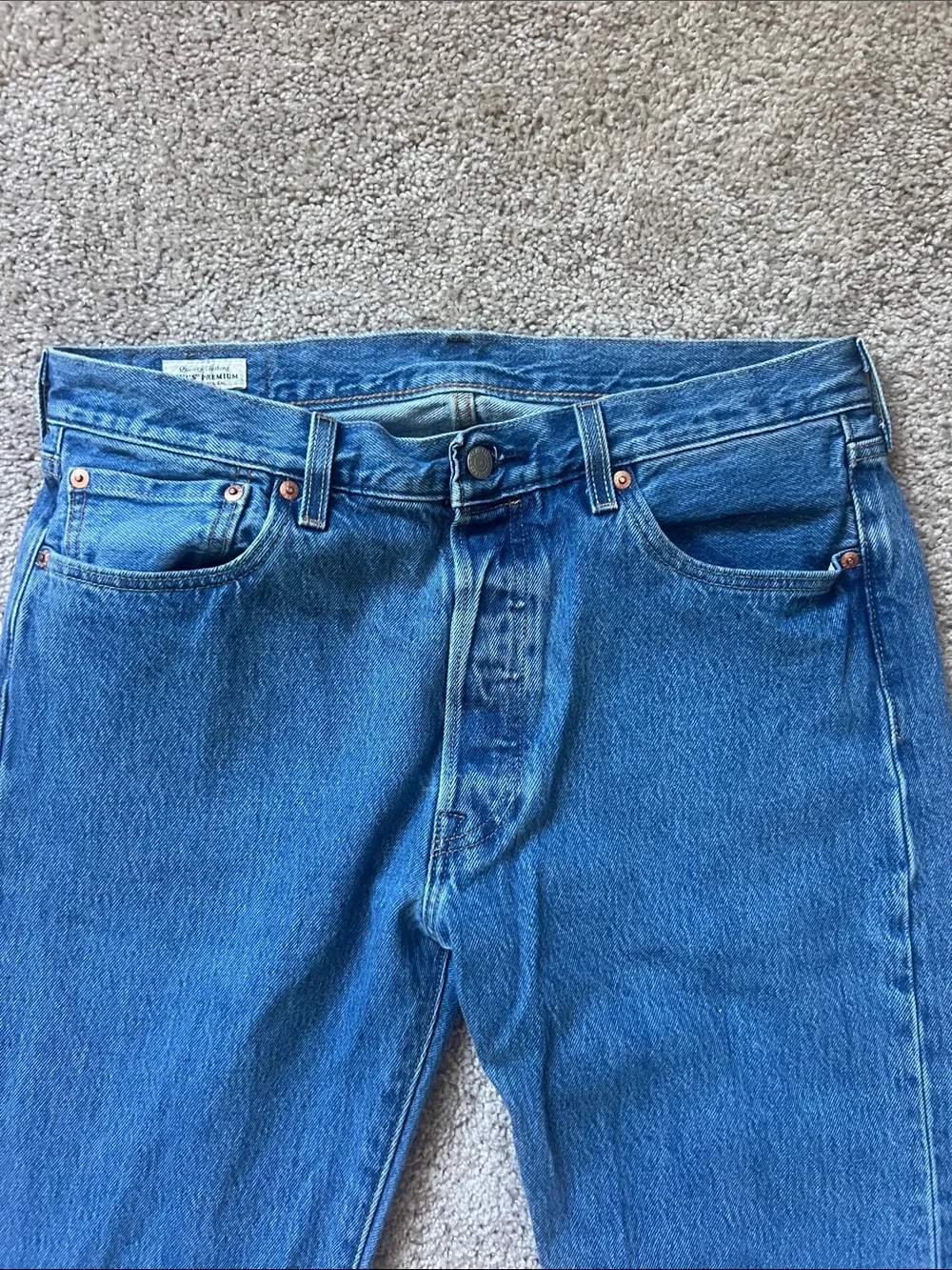Levi’s 501 Classic Men's Blue Denim Jeans 34x36